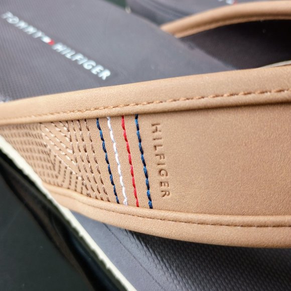Tommy Hilfiger Men\'s Serio Lightweight Flip Flop Sandals in Nice Light Natural main image 13